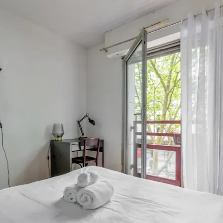 Apartmán 2 With Garden